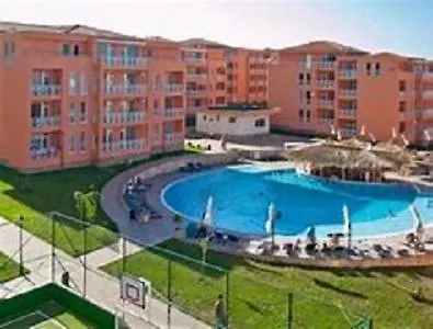 Apartment In Sunny Day 6 *